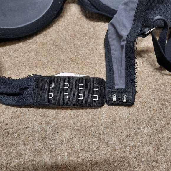 Victoria's Secret Dream Angels Lined Demi Bra - Picture 5 of 8